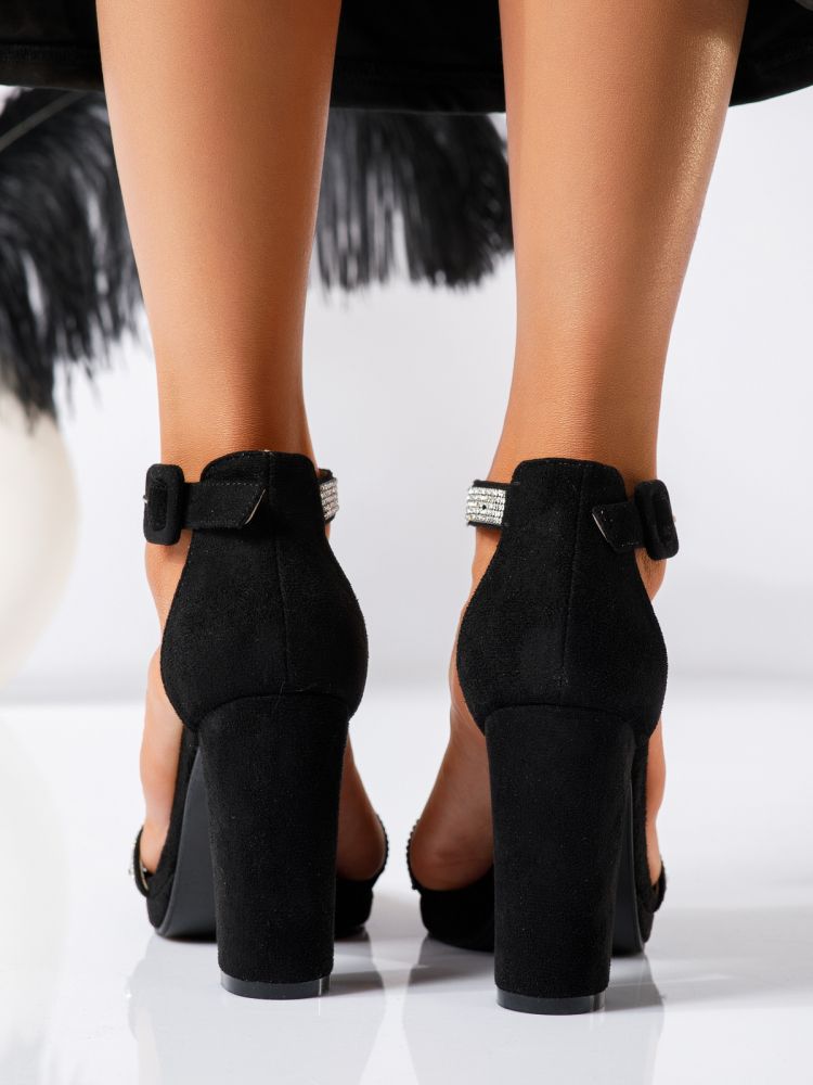 Дамски сандали с ток черни от обърната еко кожа Addison #18772