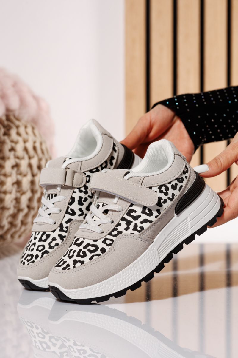 Adidasi copii albi din piele ecologica intoarsa Kendra #21054