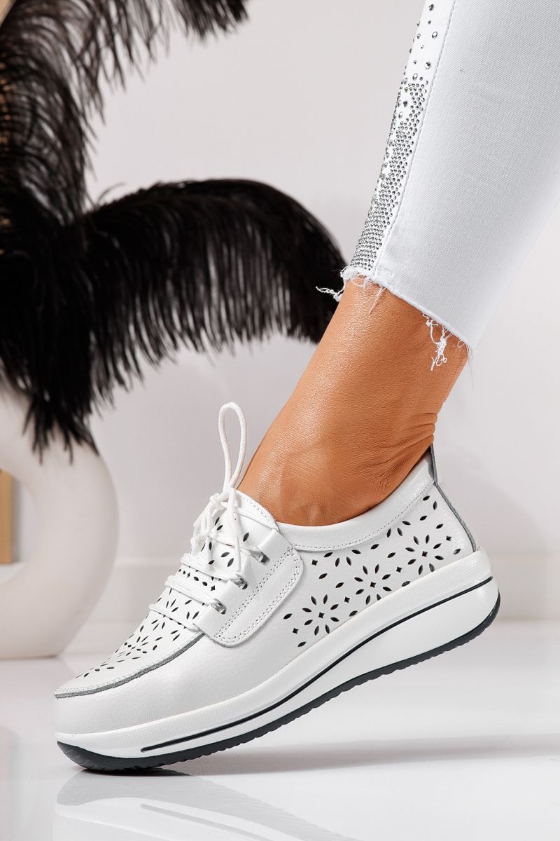 Pantofi casual dama albi din piele naturala Ilina #21546