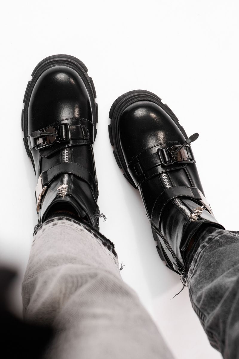 Ghete dama îmblanite negre din piele ecologica Mavis #22670