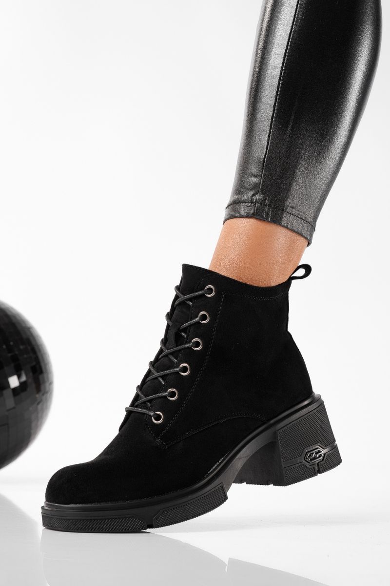 Ghete dama îmblanite negre din piele ecologica intoarsa Aryan #22821