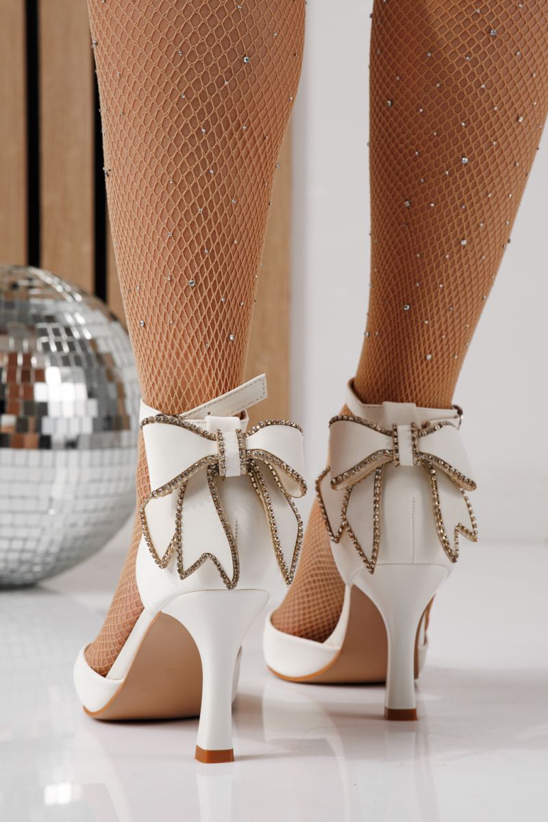 Pantofi cu toc dama albi din piele ecologica Josephina #24263