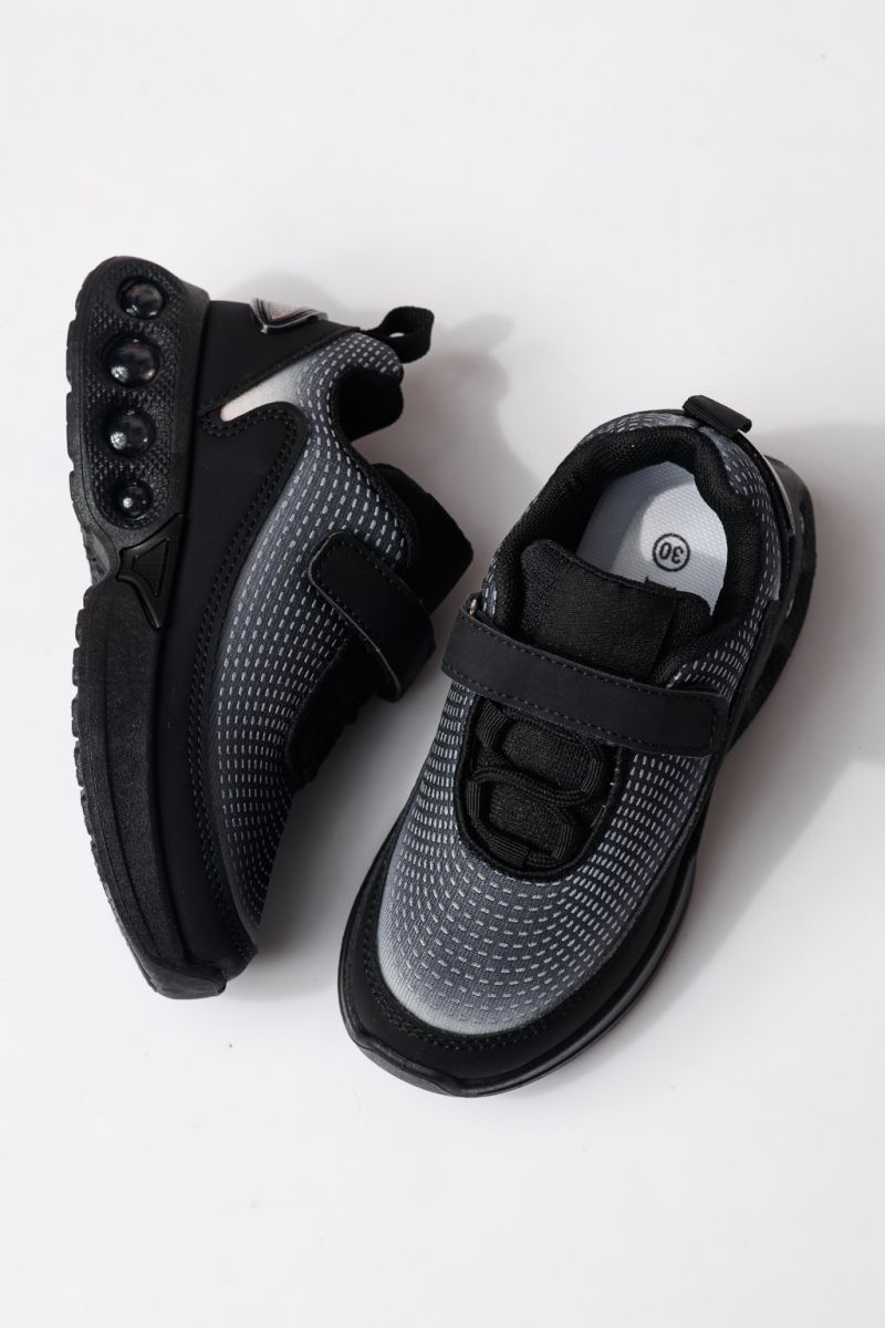 Adidasi copii negri din material textil Victoria #24357