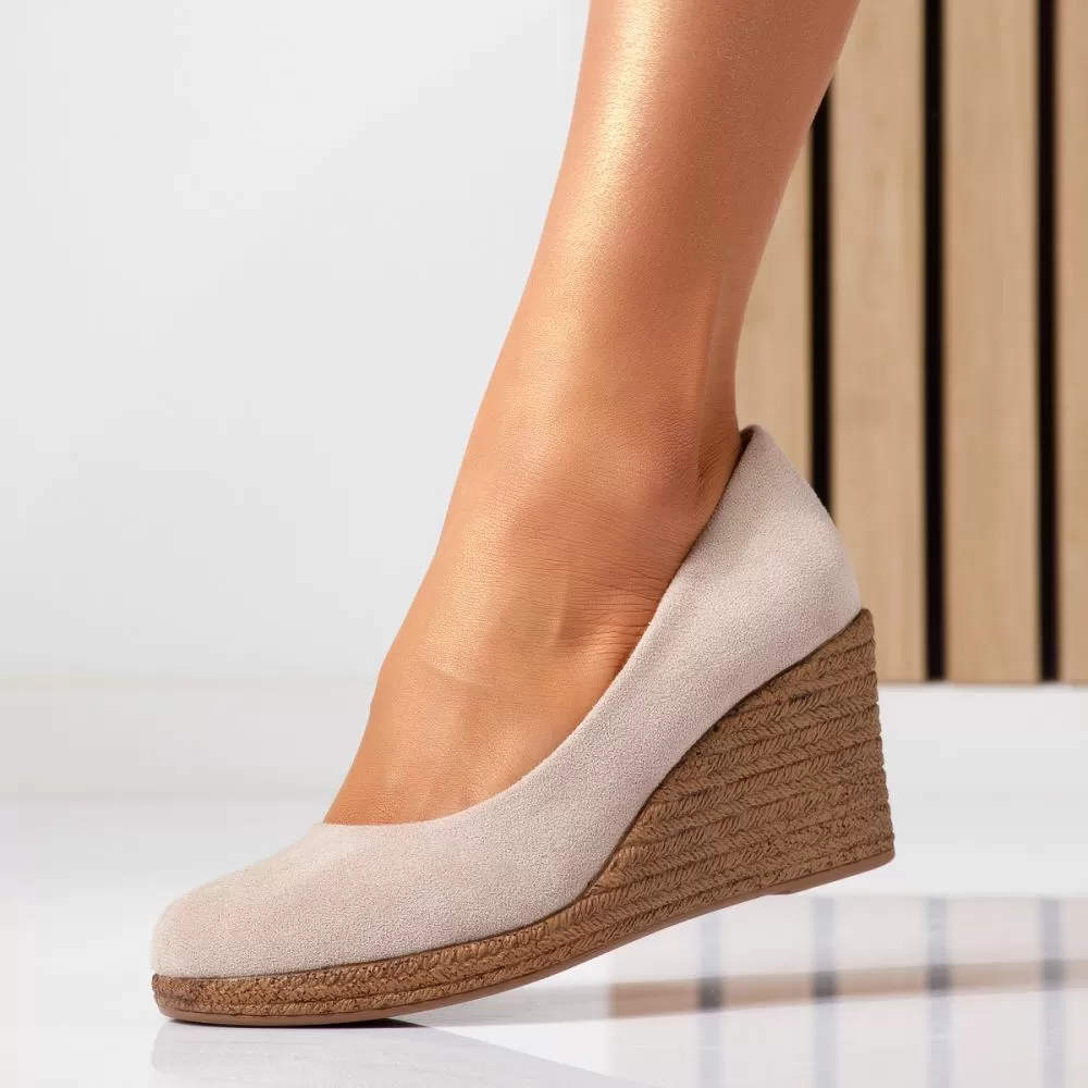 Pantofi dama cu platforma bej din piele ecologica intoarsa Layla #18751