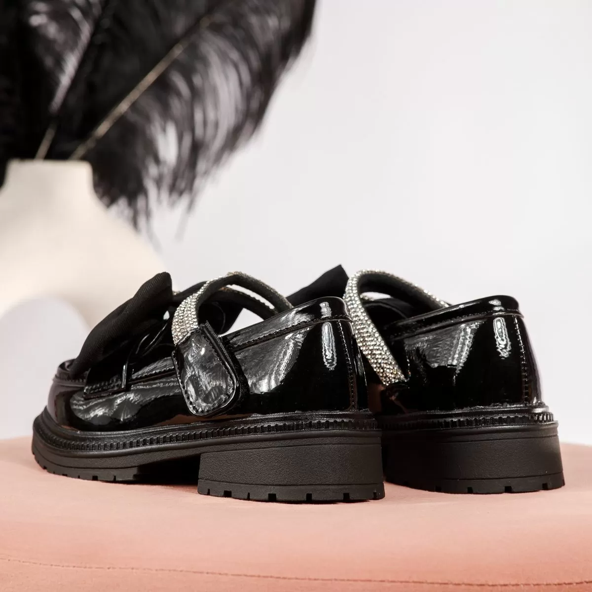 Pantofi casual copii negri din piele ecologica lacuita Allegra #19099
