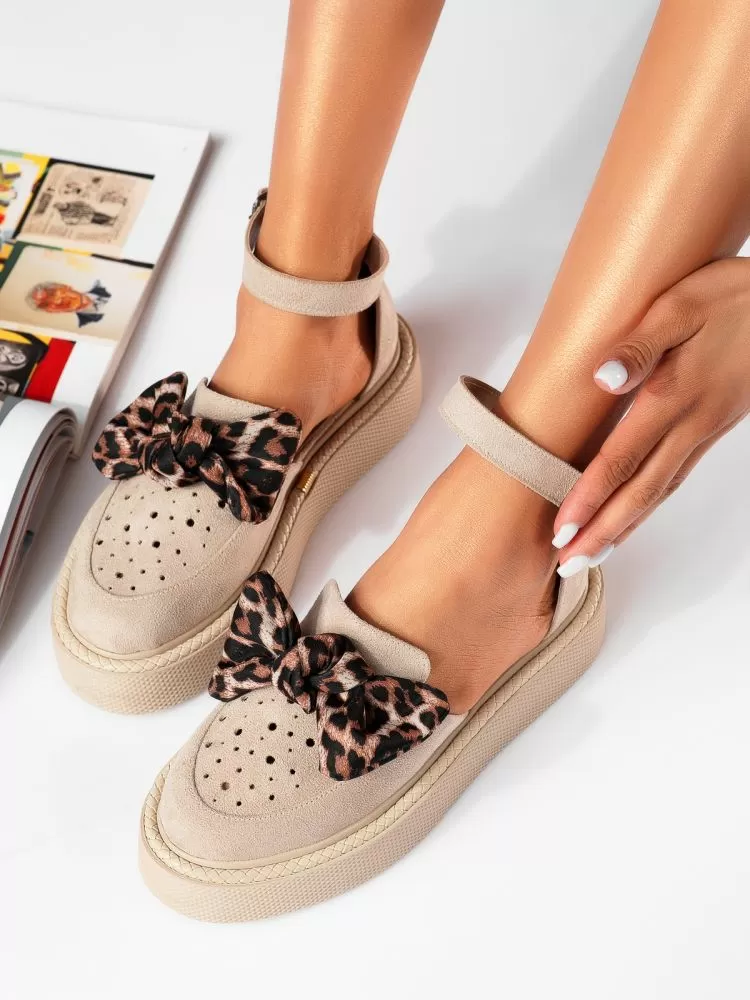 Pantofi casual dama bej din piele ecologica intoarsa Mia #19348