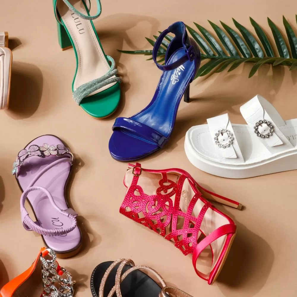 Mystery Box OneFashionRoom - 3 perechi de incaltaminte 