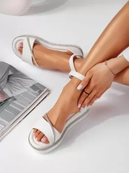 Sandale cu platforma dama albe din piele ecologica Calina #19485
