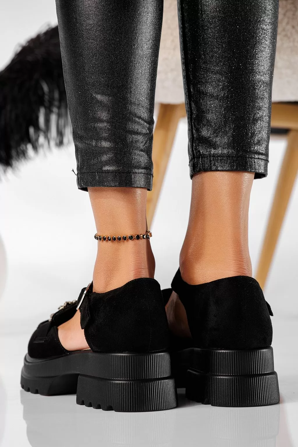 Pantofi casual dama negri din piele ecologica intoarsa Naomi #20796
