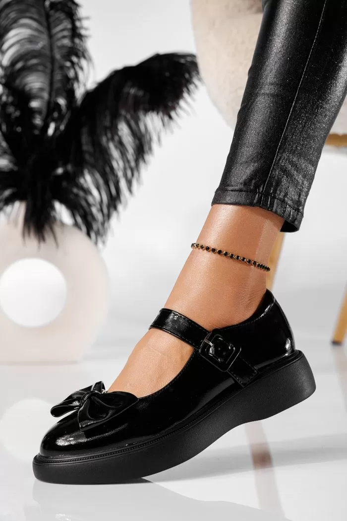 Pantofi casual dama negri din piele ecologica lacuita Zoe #20907