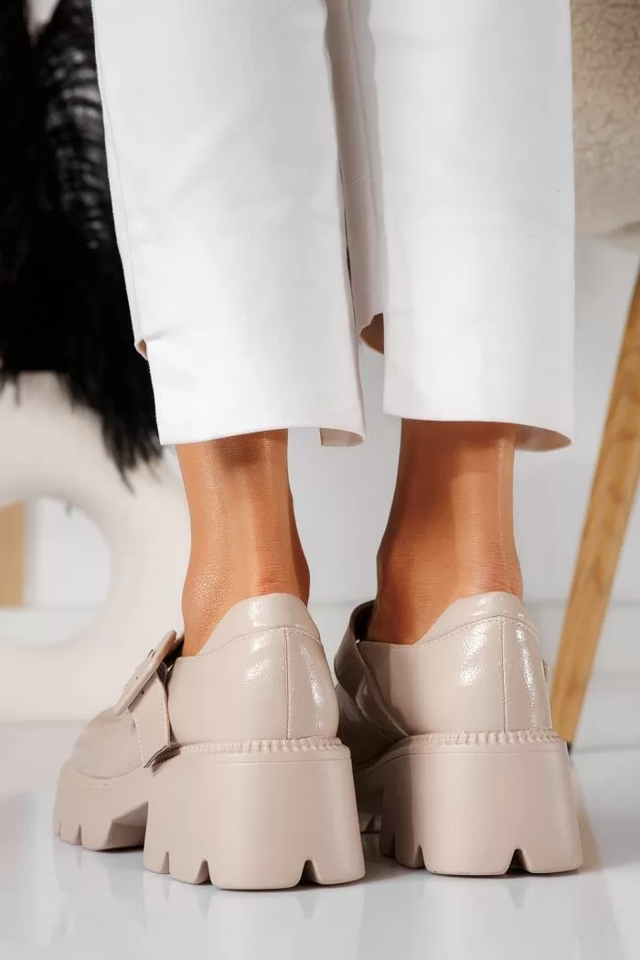 Pantofi casual dama bej din piele ecologica lacuita Heri #20956