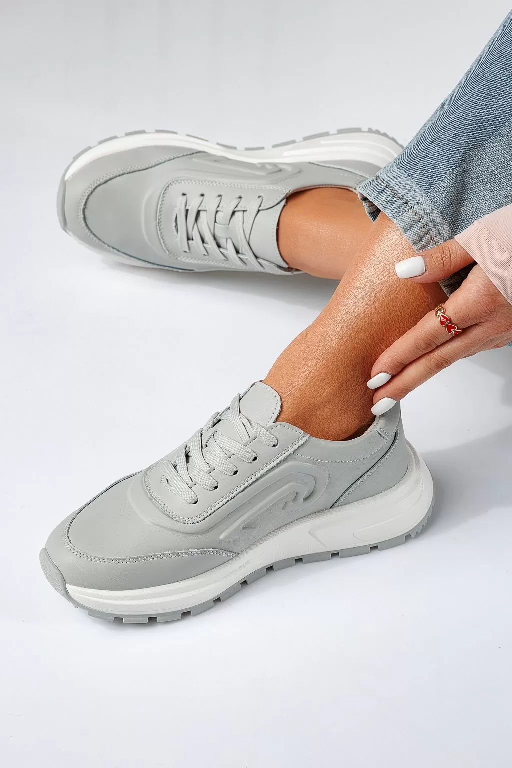Adidasi dama gri din piele naturala Laura #21200