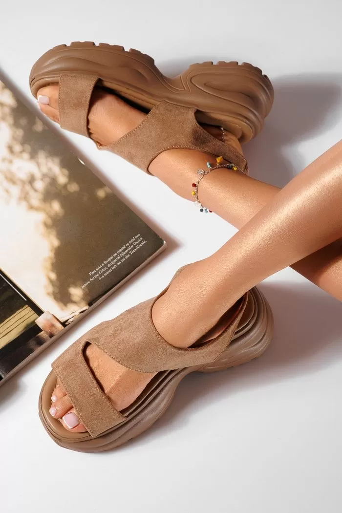 Sandale cu platforma dama khaki din piele ecologica intoarsa Bianca #21454
