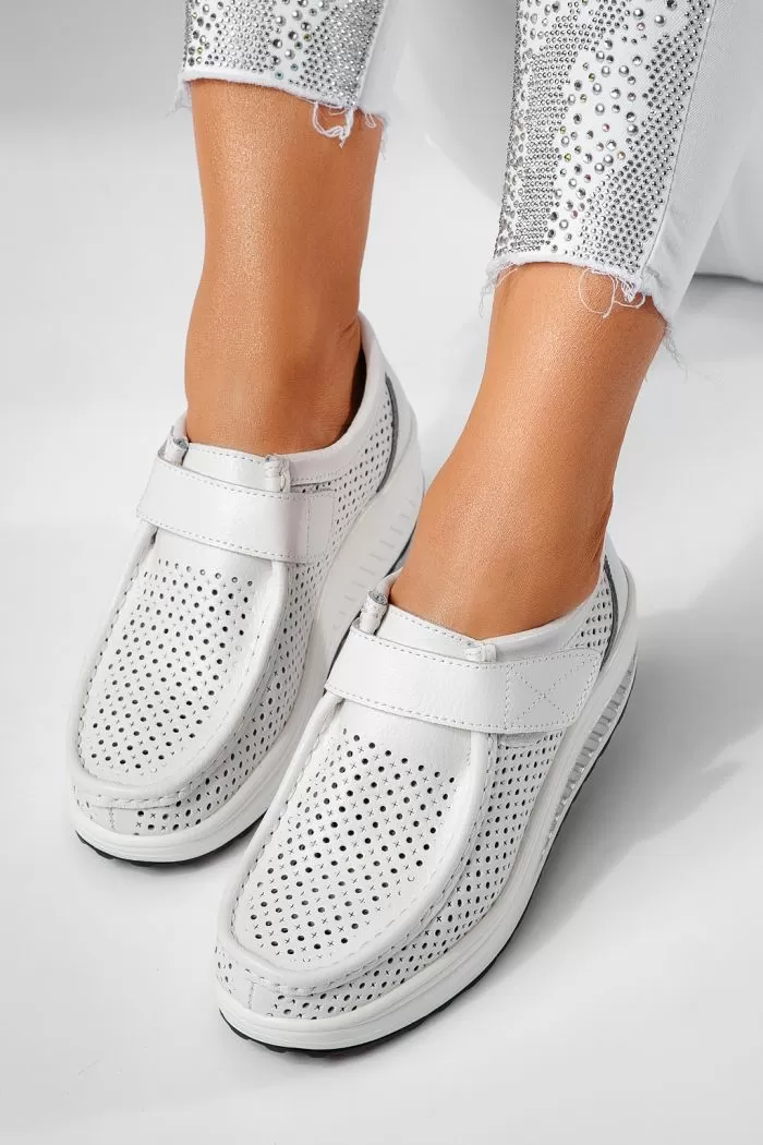Pantofi casual dama albi din piele naturala Delia #21542