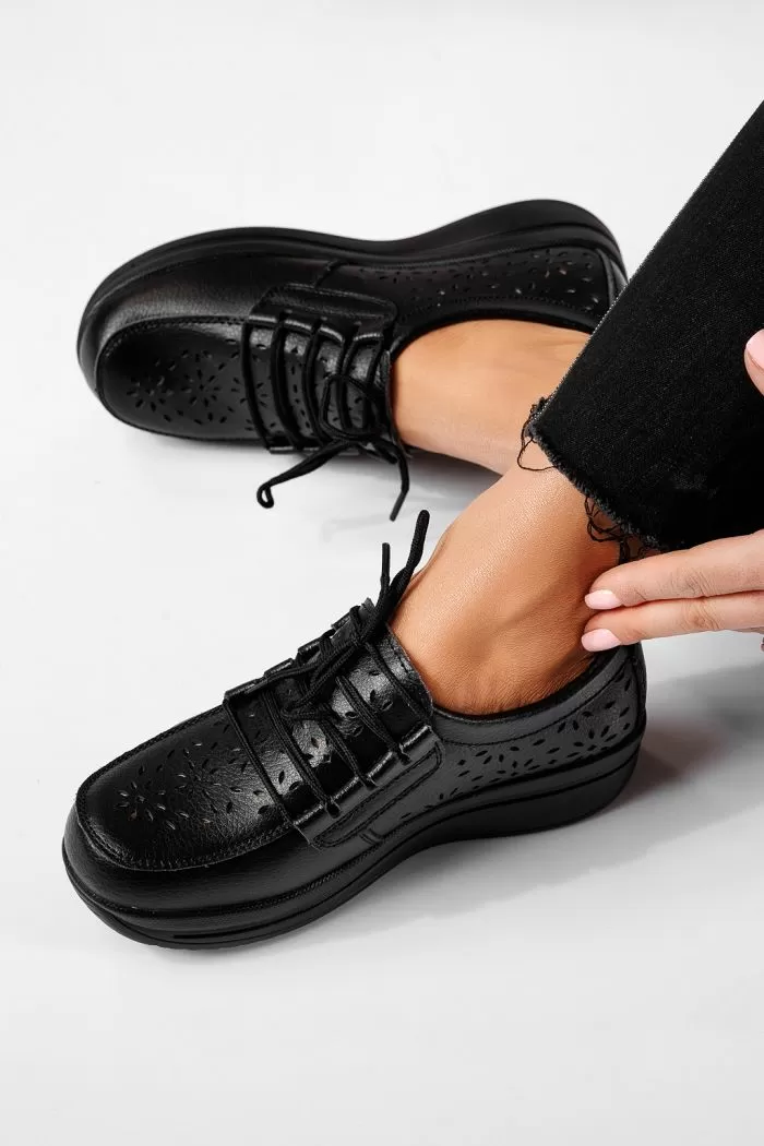 Pantofi casual dama negri din piele naturala Ilina #21545