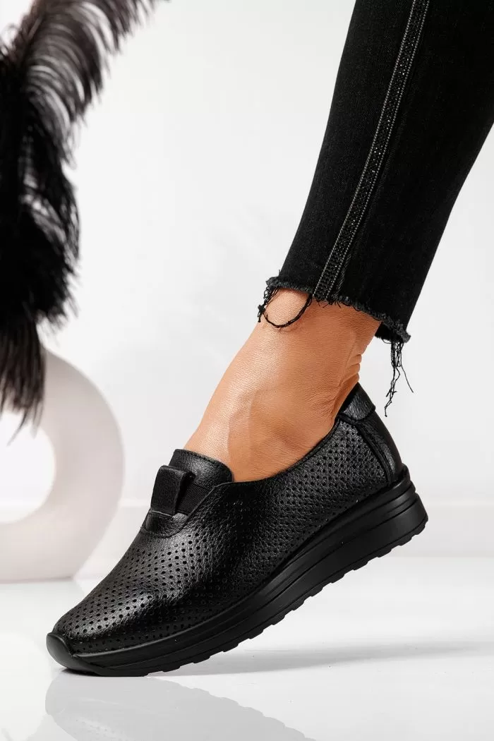 Pantofi casual dama negri din piele naturala Larisa #21549