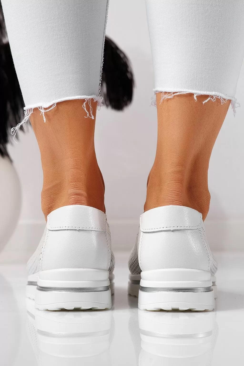 Pantofi casual dama albi din piele naturala Larisa #21553