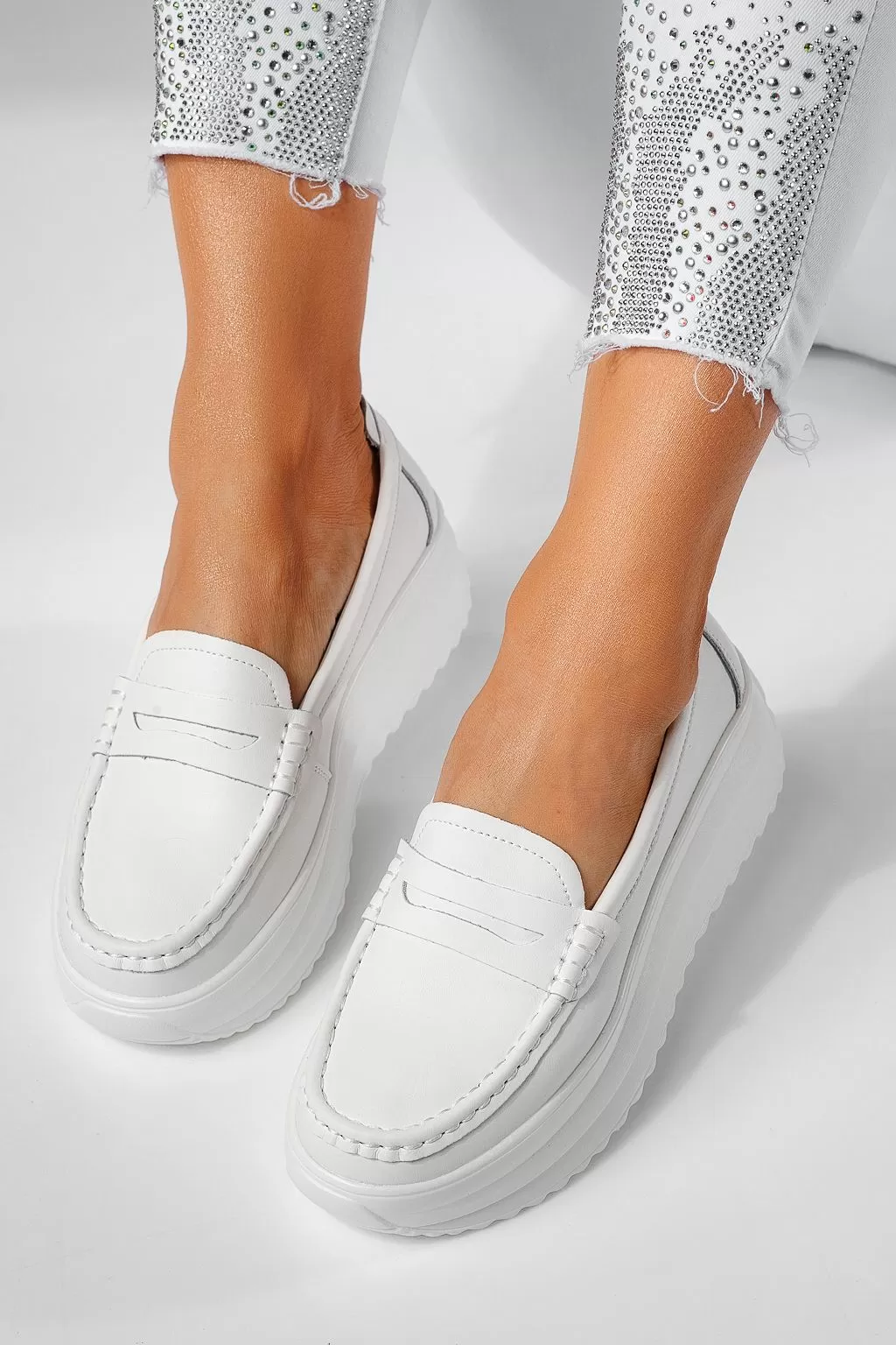 Pantofi casual dama albi din piele naturala Olivia #21561