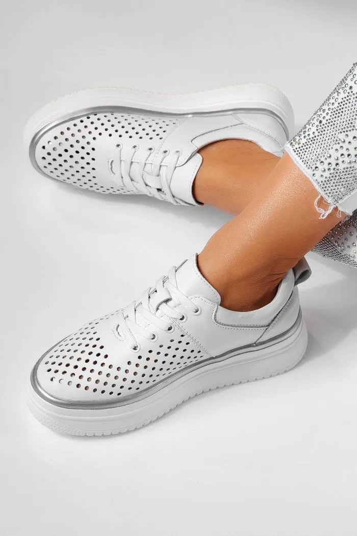Pantofi casual dama albi din piele naturala Alida #21578