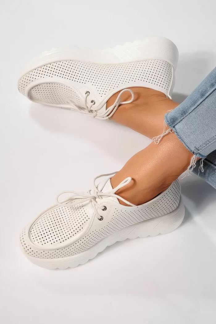 Pantofi casual dama albi din piele ecologica Kiara #21638