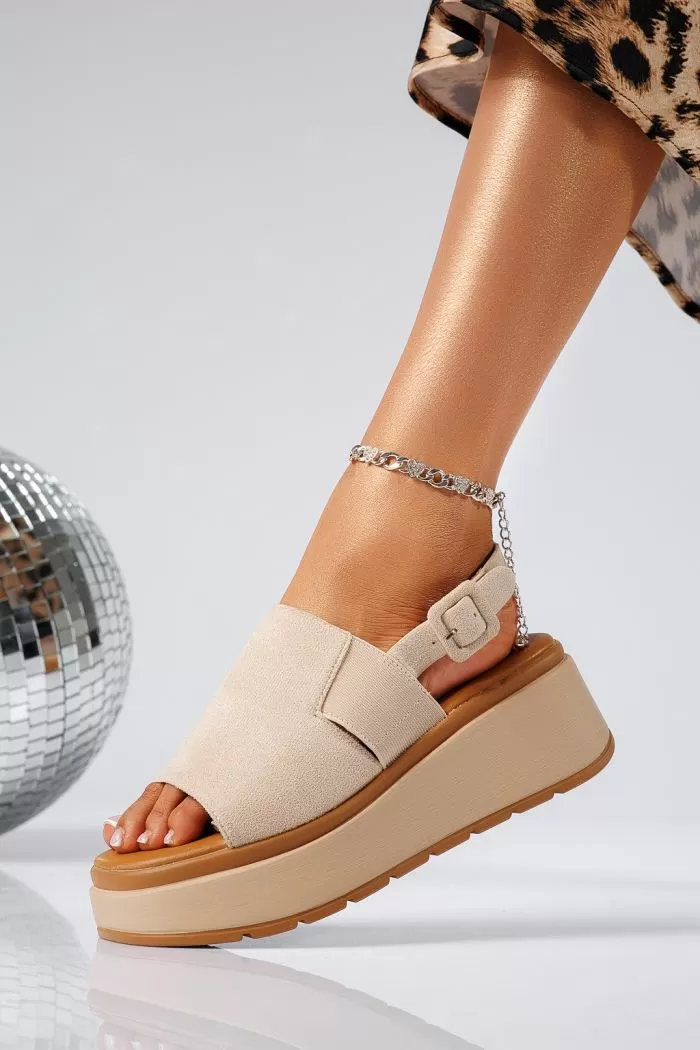 Sandale cu platforma dama albe din piele ecologica intoarsa Amelia #22062