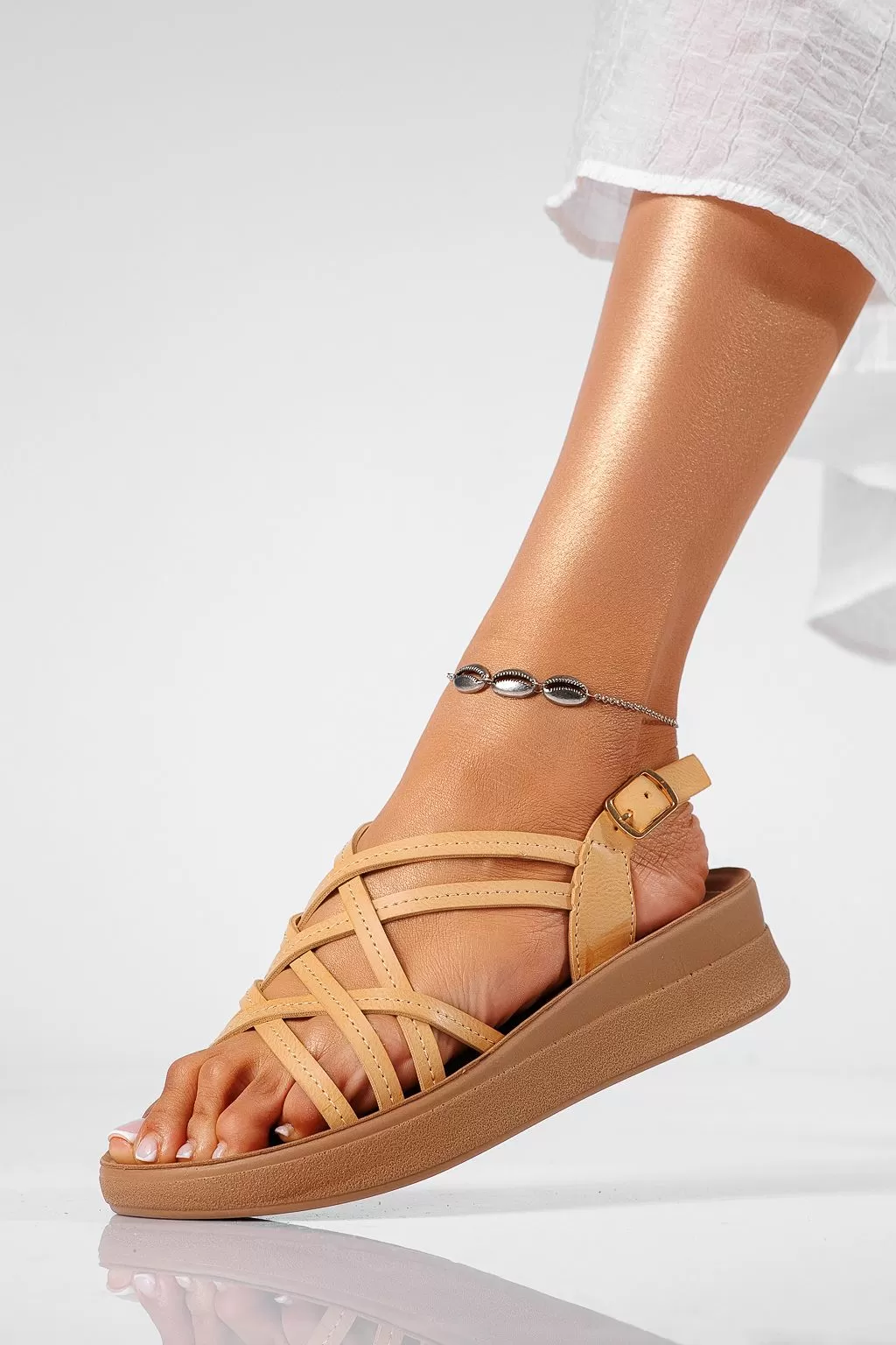 Sandale cu platforma dama bej din piele ecologica Noelia #22271