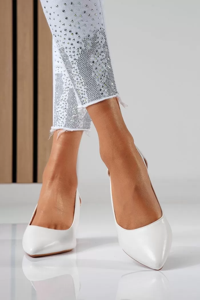 Pantofi cu toc dama albi din piele ecologica Mira #22457