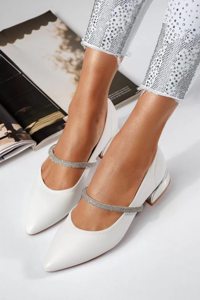 Pantofi cu toc mic dama albi din piele ecologica Xenia #22469