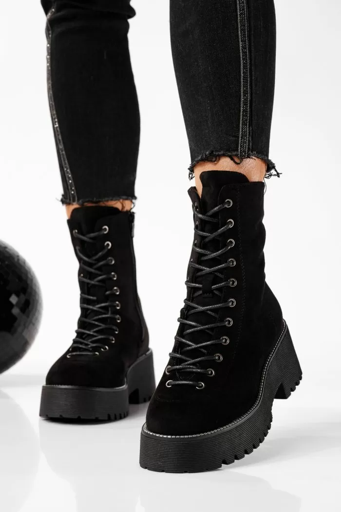 Ghete dama îmblanite negre din piele ecologica intoarsa Ellis #22773