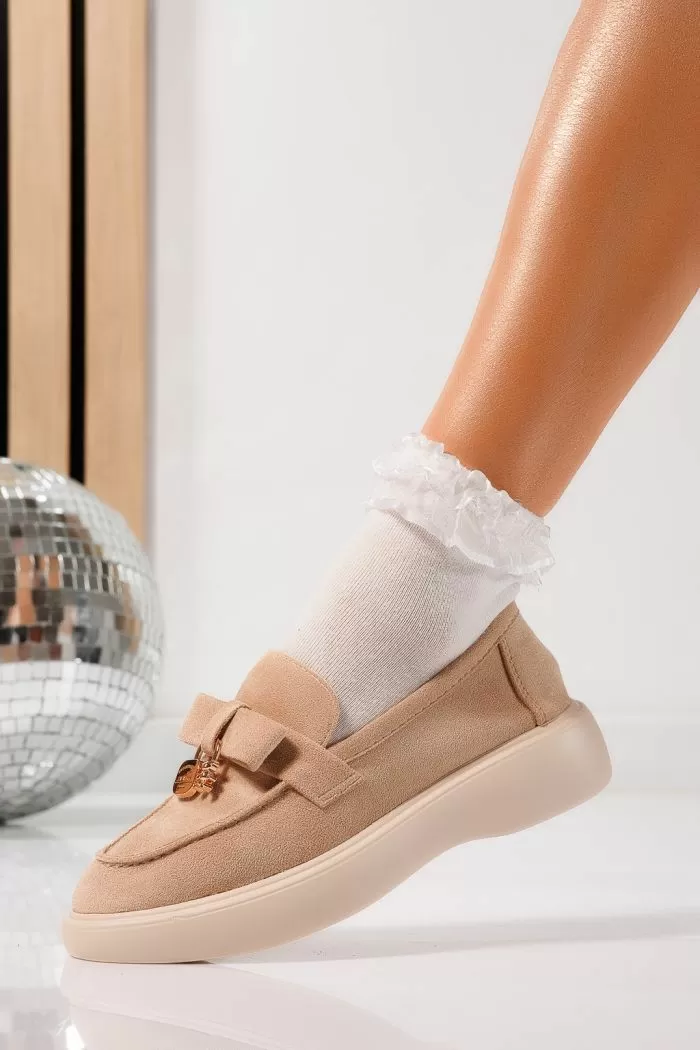 Pantofi casual dama bej din piele ecologica intoarsa Enisse #24085