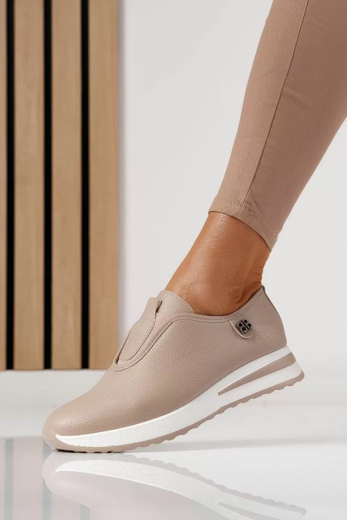 Pantofi casual dama bej din piele ecologica Azaleea #24205