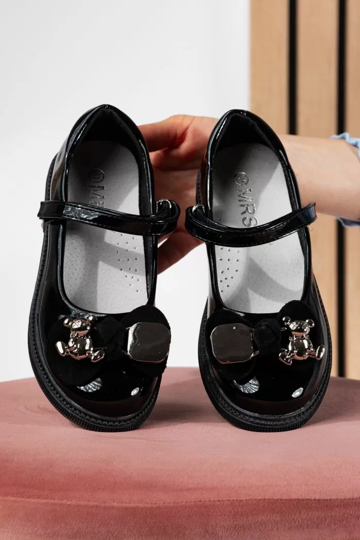 Pantofi fete negri din piele ecologica lacuita Alina2 #24639