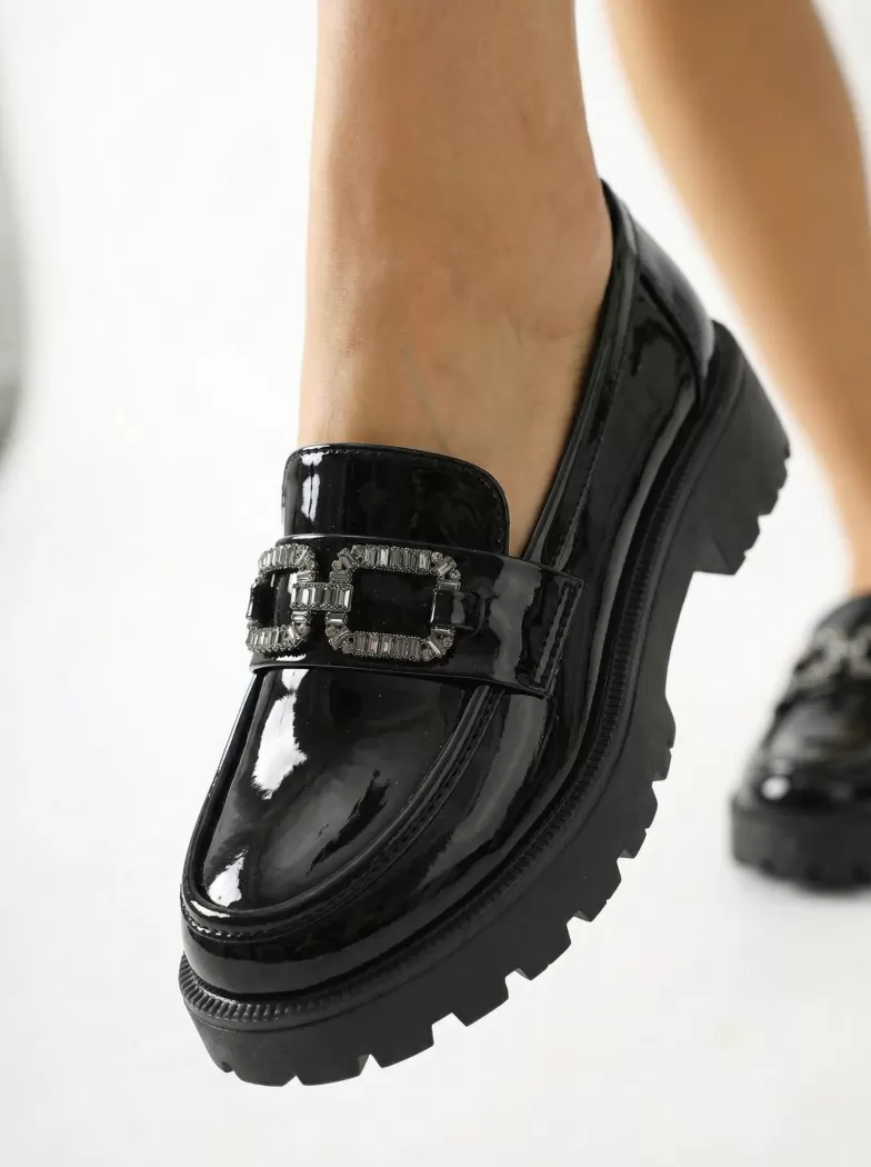 Pantofi casual dama negri din piele ecologica lacuita Zafira #24669