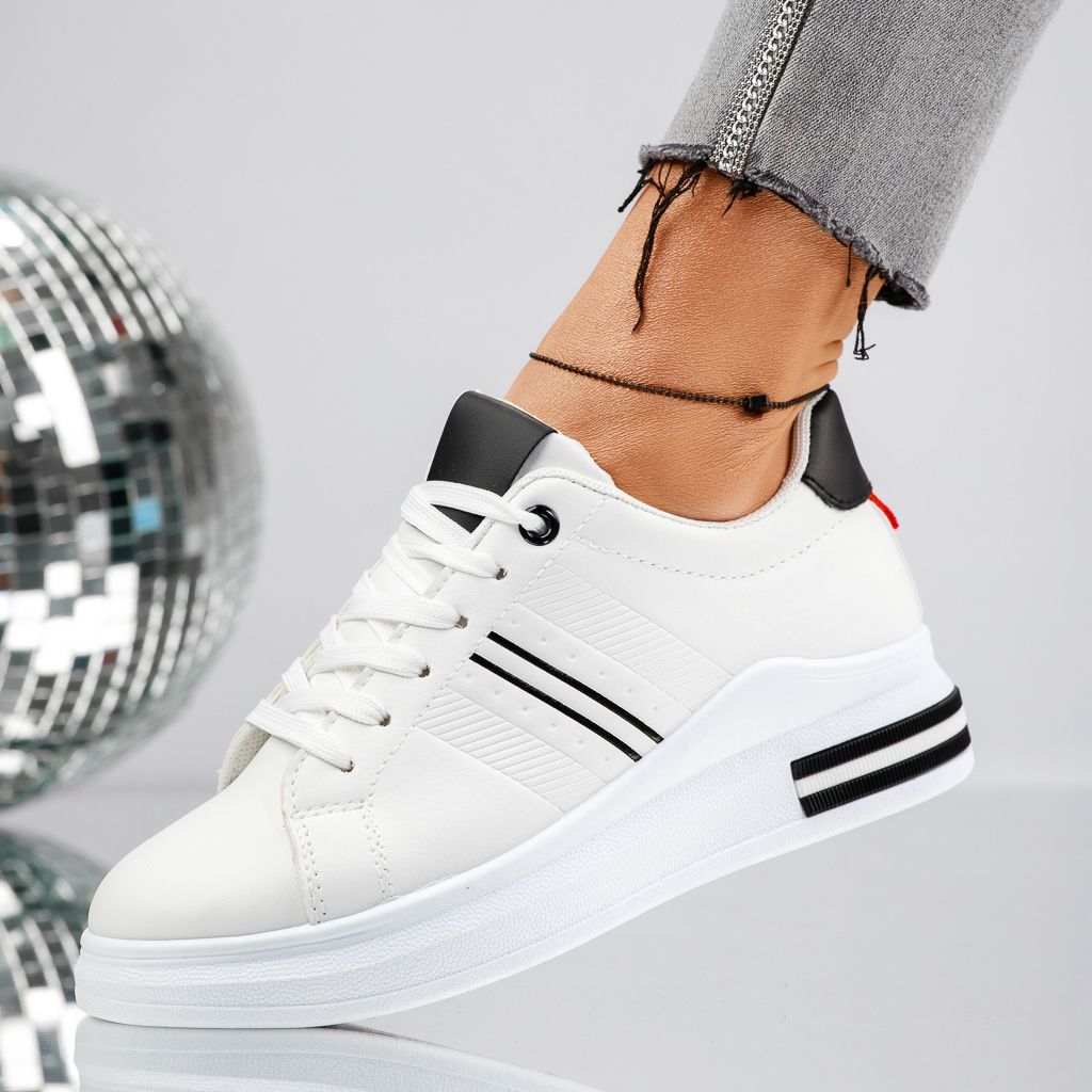 Дамски спортни обувки Ozzy Бяло/черен #13652