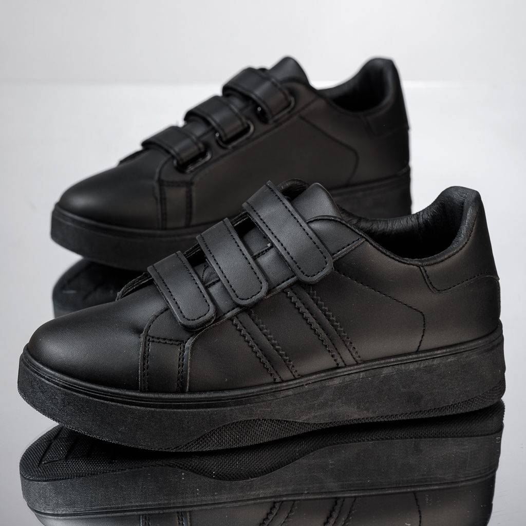 Дамски спортни обувки Elio черен #13657