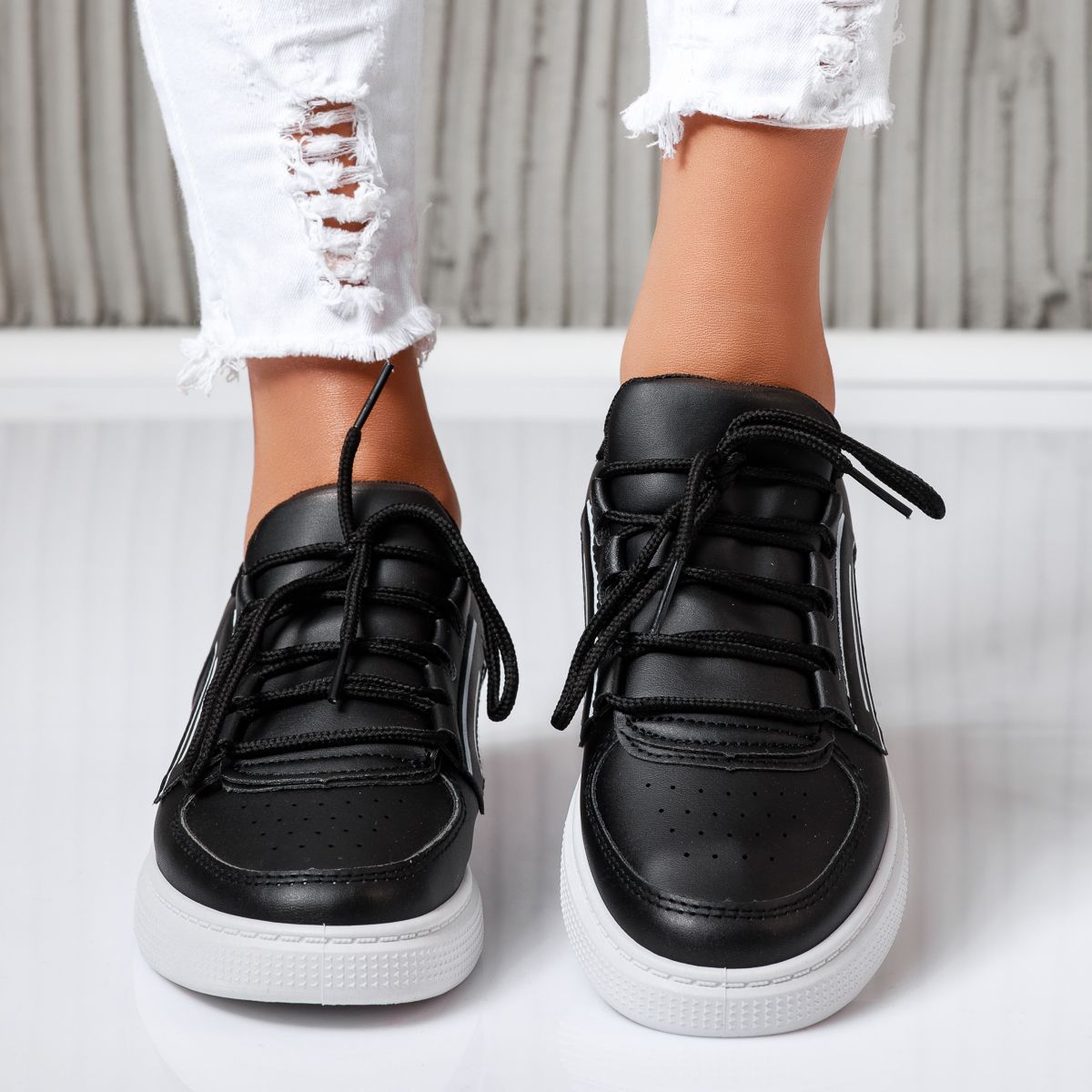 Дамски спортни обувки Tarik черен #14168