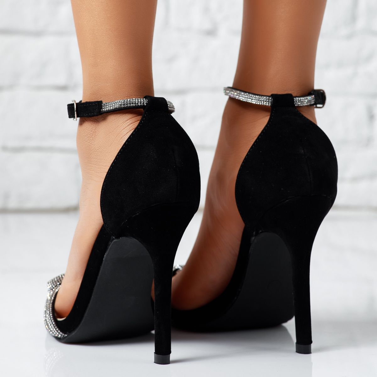 Дамски сандали на ток Casie черен #14238
