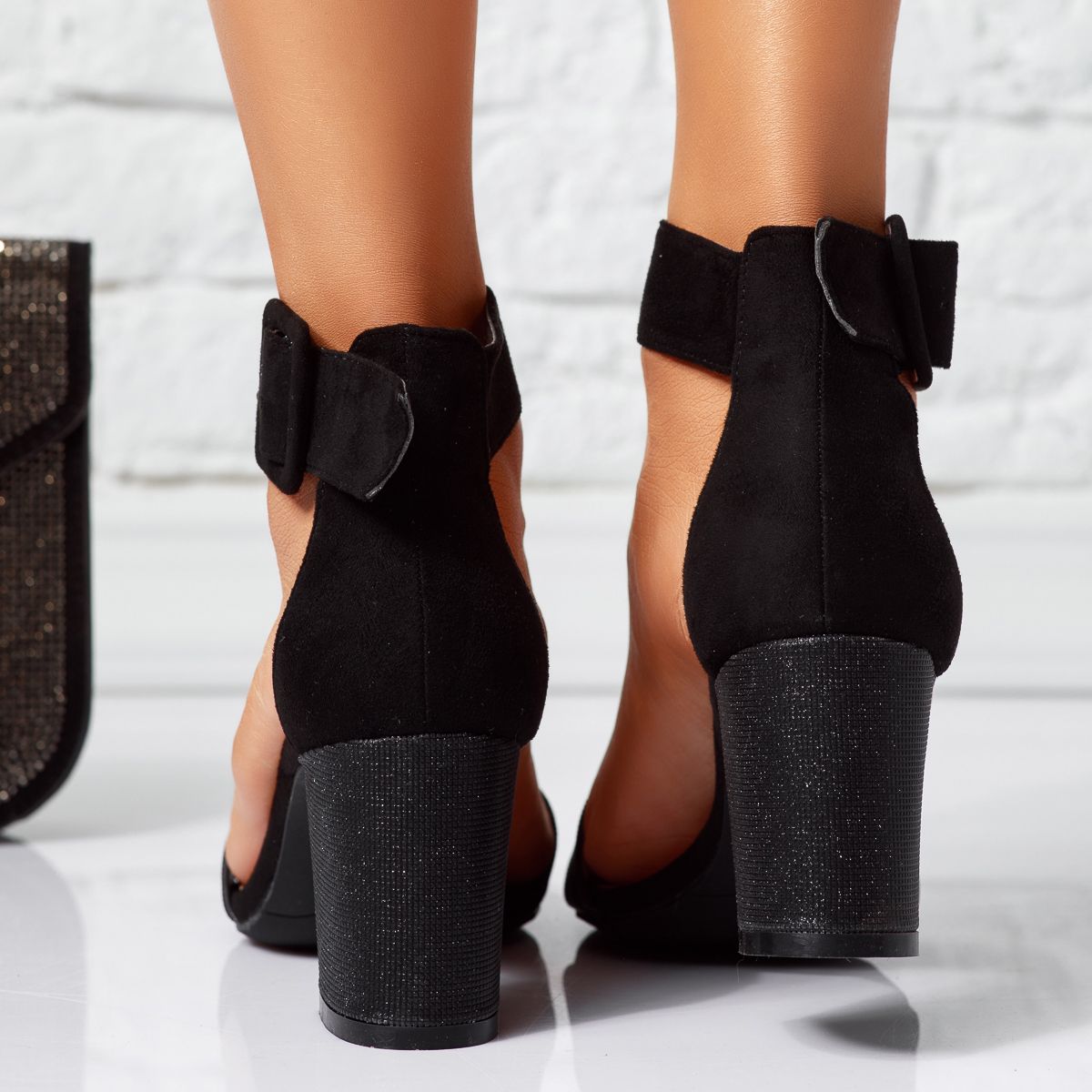 Дамски сандали с ток Cassandra черен #14500