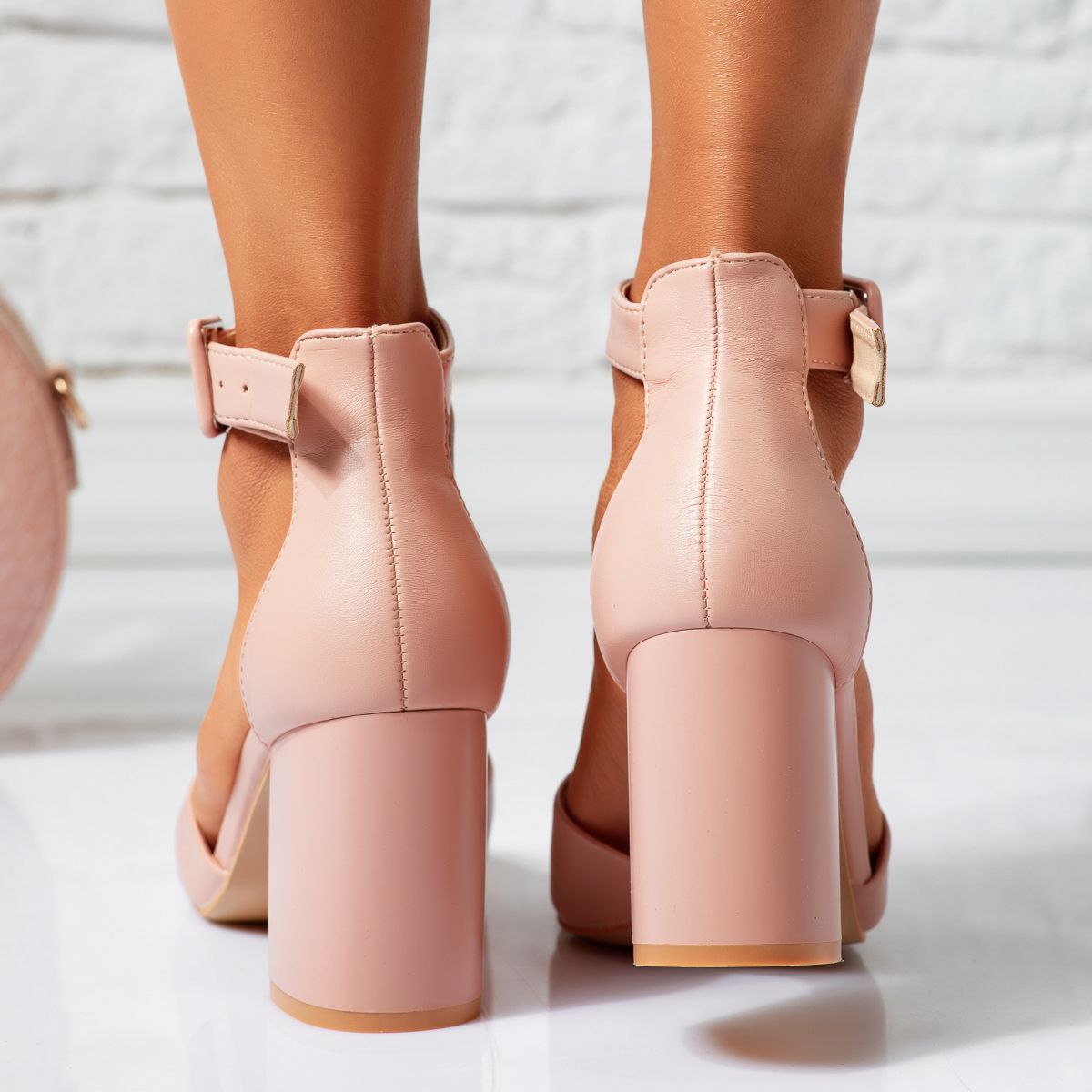 Дамски сандали с ток Pallas Розово #14555