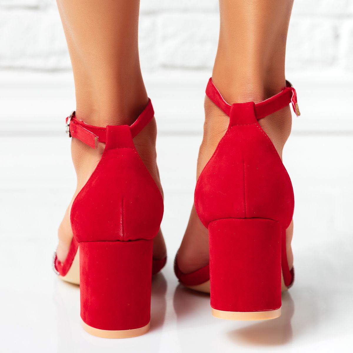 Дамски сандали на ток Liana червен #14273