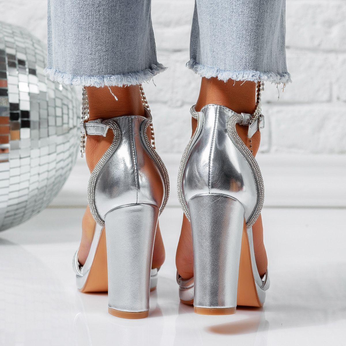 Sandale Dama cu Toc Clover Argintii #15439