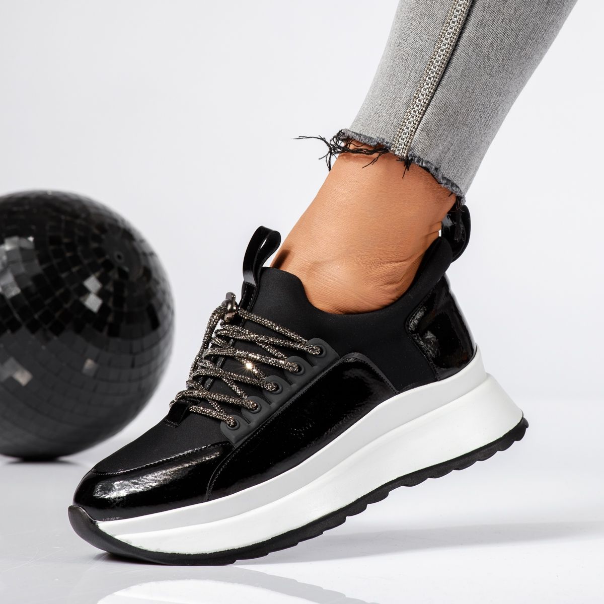 Дамски спортни обувки Cesima черен  #17135