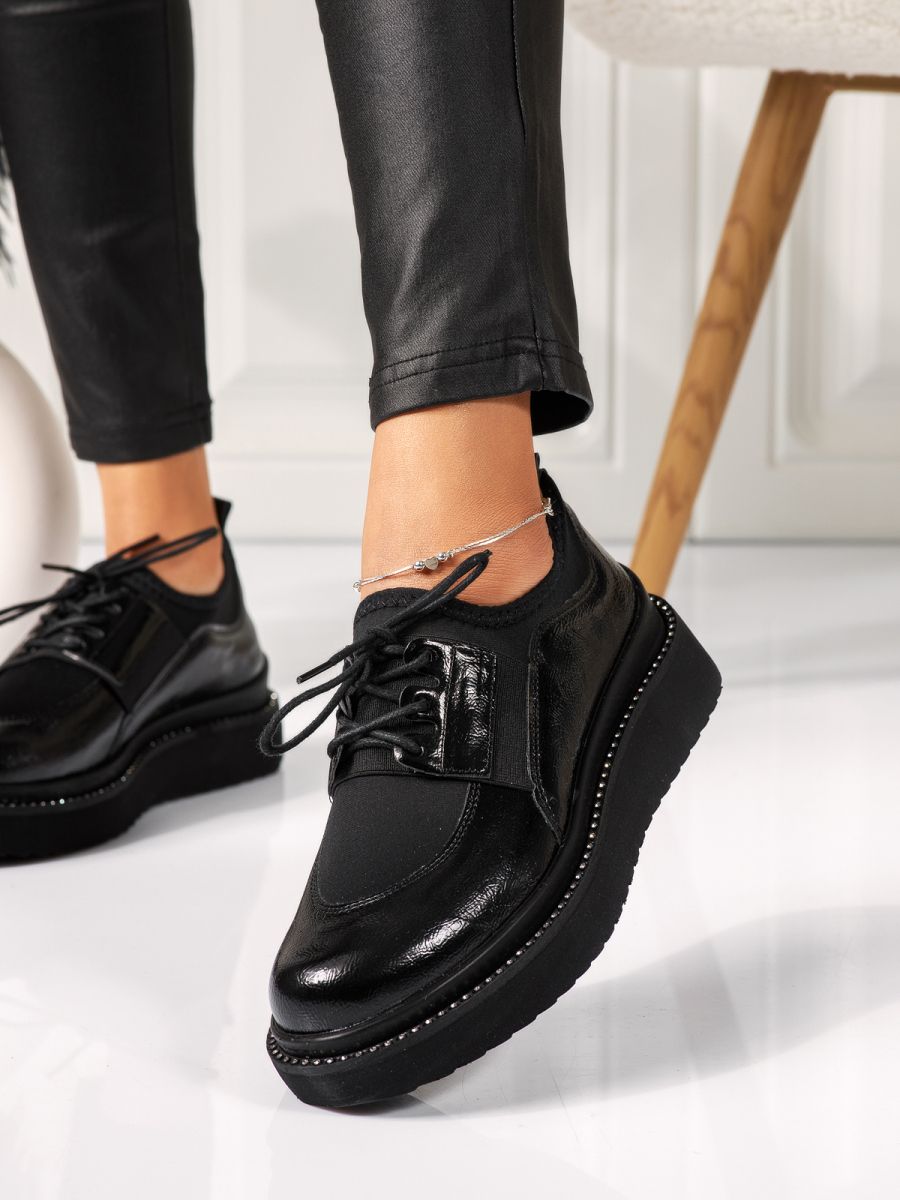 Всекидневни дамски обувки черни от еко кожа Holla #18499