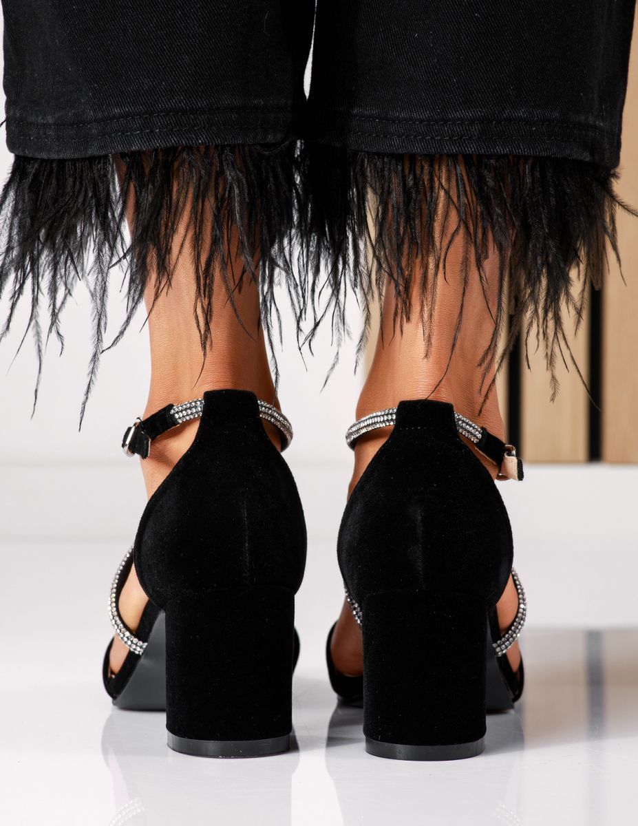 Дамски сандали с ток черни от обърната еко кожа Dona #18584