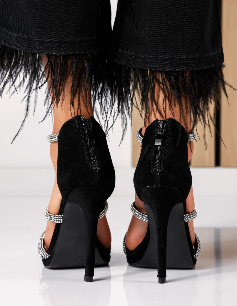 Дамски сандали с ток черни от обърната еко кожа Marina #18603