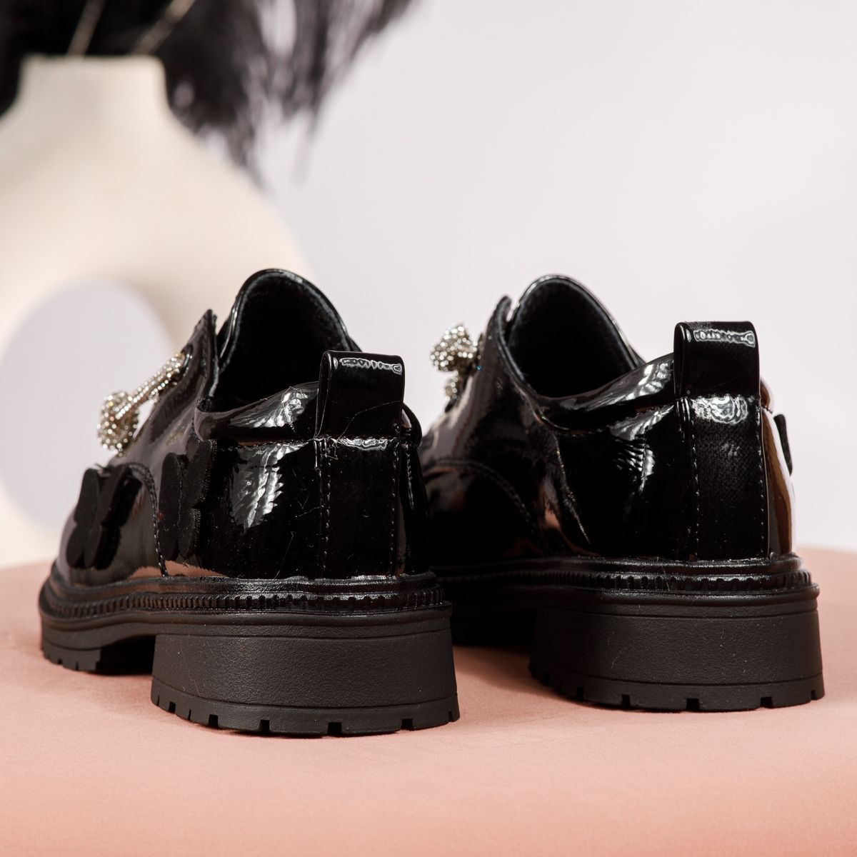 Pantofi casual copii negri din piele ecologica lacuita Ariana #19118
