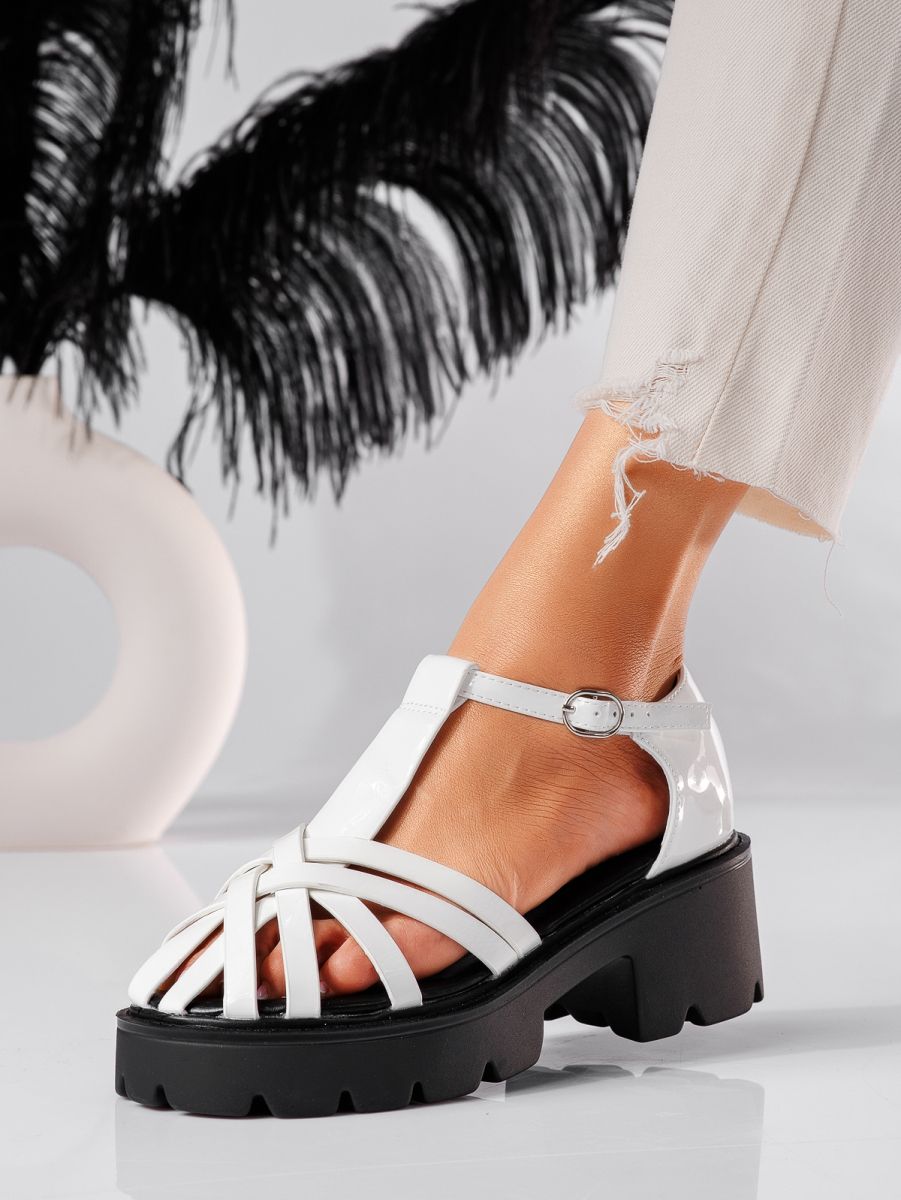 Sandale cu platforma dama albe din piele ecologica lacuita Fleur #19521