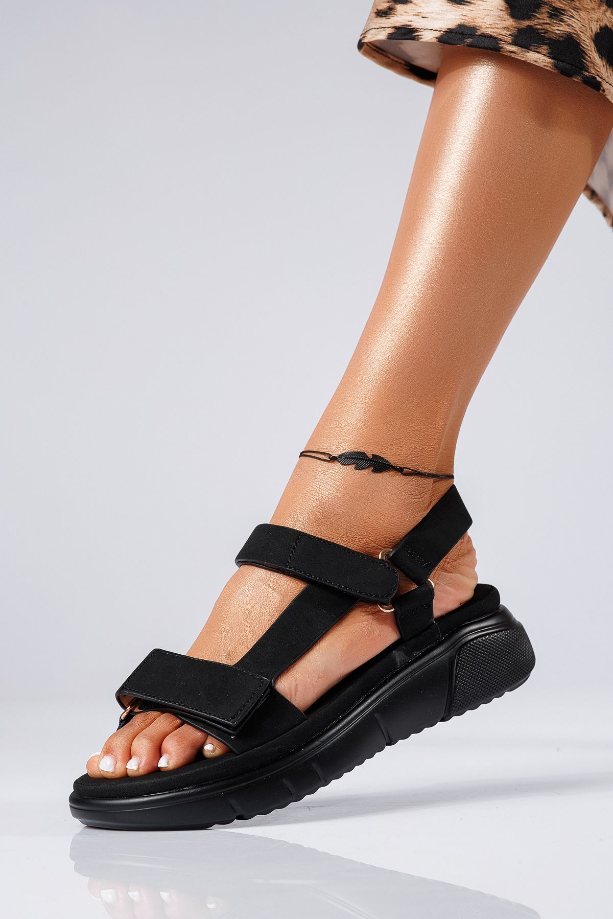 Sandale cu platforma dama negre din piele ecologica Jessica #22402