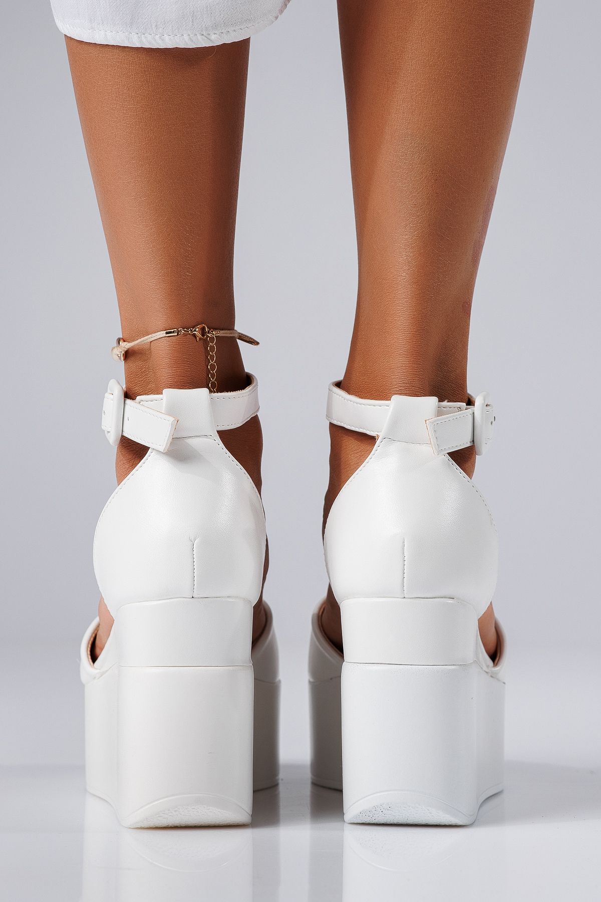 Sandale cu platforma dama albe din piele ecologica Esfir #22351