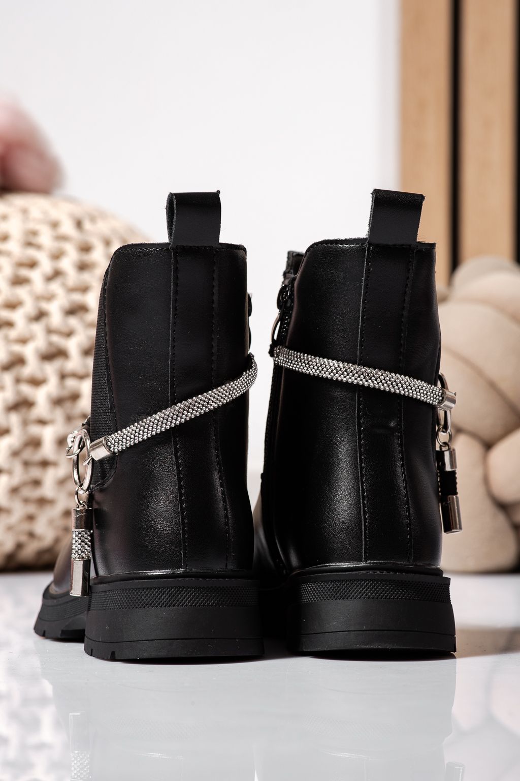 Ghete fete imblanite negre din piele ecologica Ana #22564